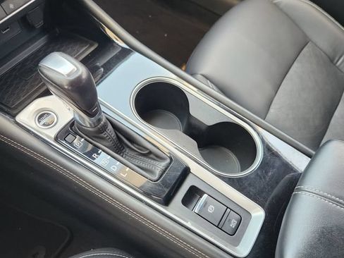 Used 2023 Nissan Altima 2.5 SL FWD image 17