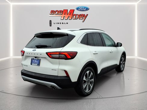 Used 2024 Ford Escape Platinum AWD/4WD image 4