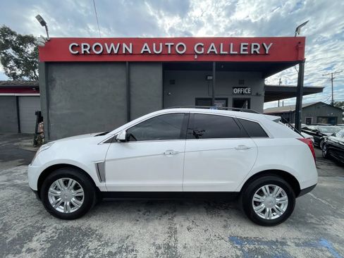 Used 2014 Cadillac SRX FWD image 6