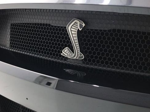 Used 2022 Ford Mustang Shelby GT500 w/ Technology Package image 79