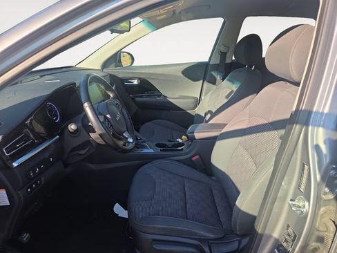 Used 2022 Kia Niro LXS FWD image 9