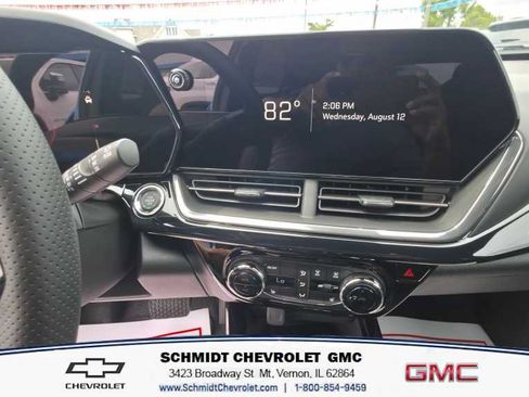 New 2026 Chevrolet Trax RS w/ Sunroof Package FWD image 15