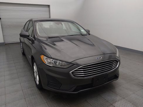 Used 2019 Ford Fusion SE image 14