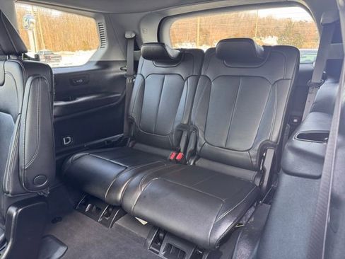 Used 2023 Jeep Grand Cherokee L Limited image 27