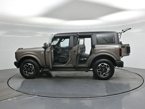 New 2026 Ford Bronco Outer Banks AWD/4WD image 34