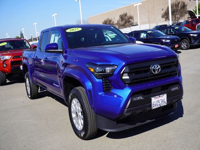 Used 2025 Toyota Tacoma SR5