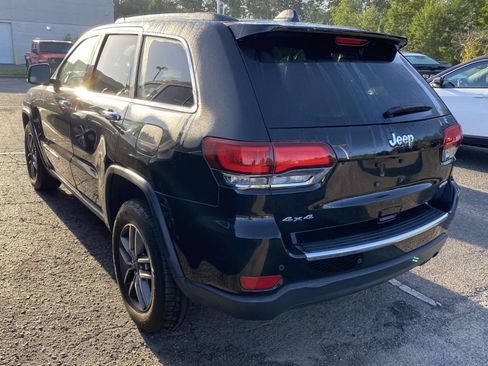 Used 2021 Jeep Grand Cherokee Limited AWD/4WD image 9