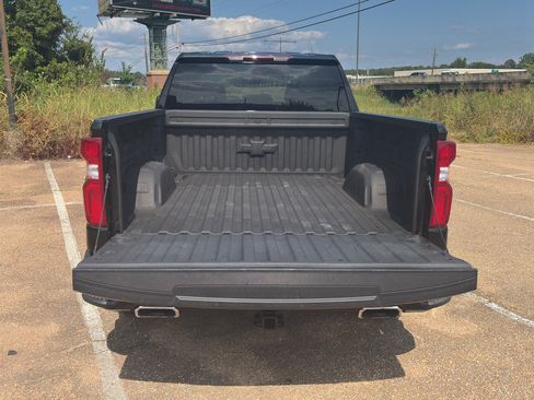 Used 2022 Chevrolet Silverado 1500 RST AWD/4WD image 5