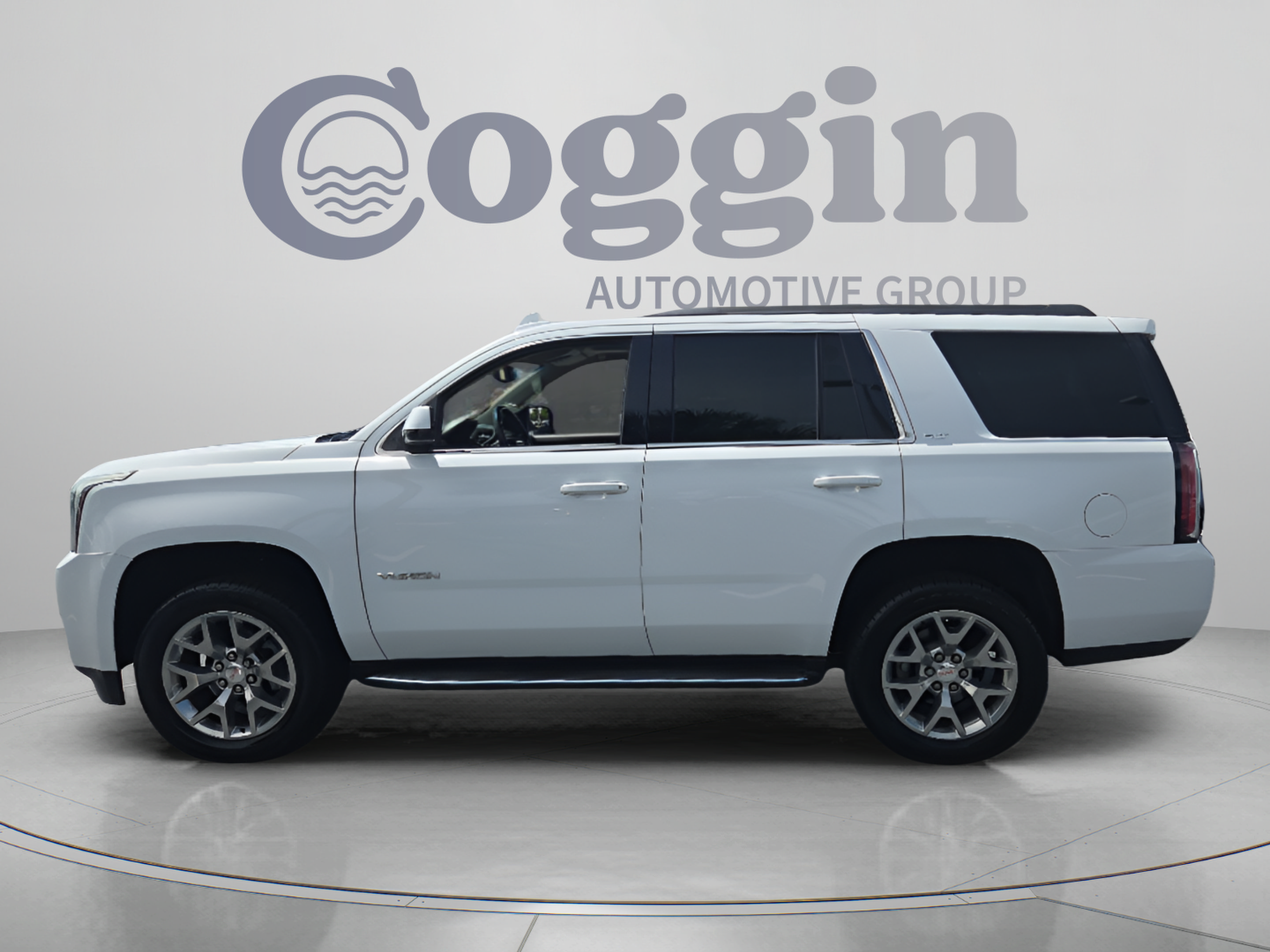 Used 2019 GMC Yukon SLT RWD image 2