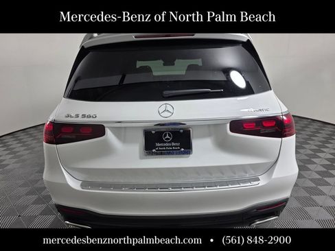 New 2026 Mercedes-Benz GLS 580 4MATIC image 5
