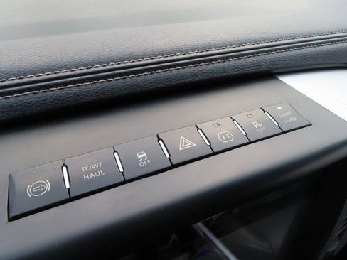 Used 2010 Dodge Ram 3500 Truck Laramie w/ Chrome Accents Group image 26