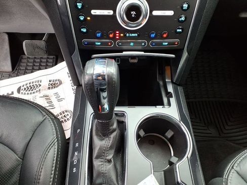 Used 2018 Ford Explorer Limited w/ Ford Safe & Smart Package image 24