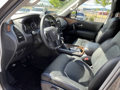 Used 2022 Nissan Armada SL AWD/4WD image 10