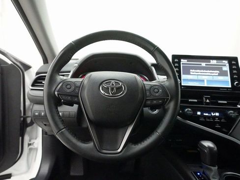 Used 2024 Toyota Camry XSE image 3