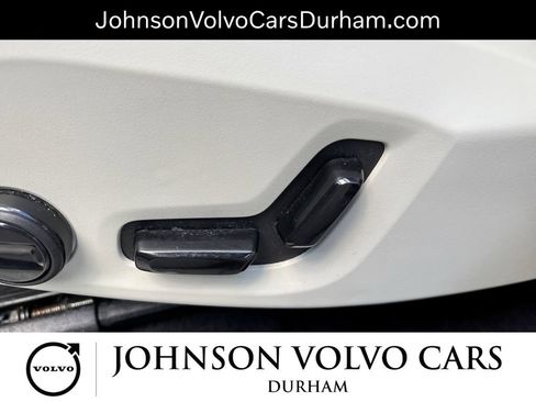 Used 2023 Volvo XC60 B5 Plus w/ Climate Package AWD/4WD image 14