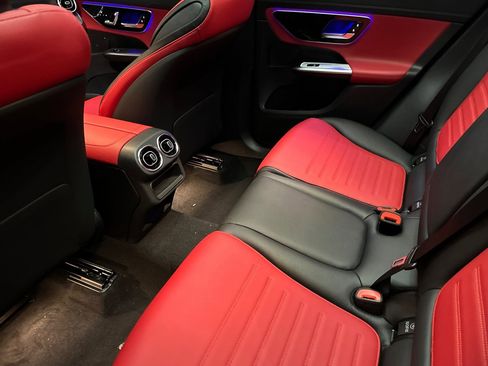 New 2026 Mercedes-Benz GLC 43 AMG 4MATIC image 21