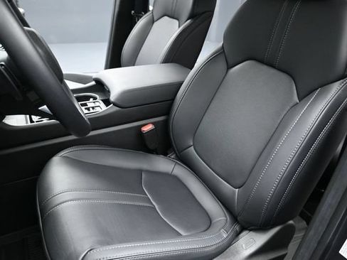 Certified 2026 Honda Pilot Touring image 19