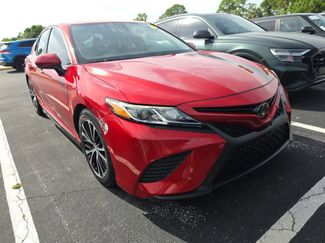 Used 2019 Toyota Camry SE FWD video 1