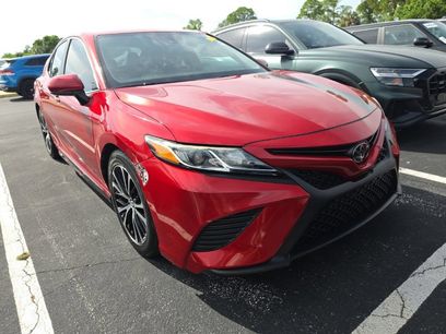 Used 2019 Toyota Camry SE