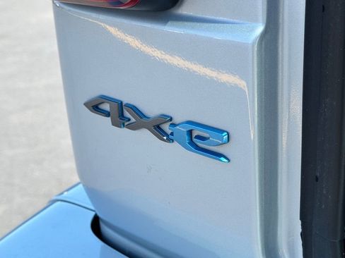 Used 2024 Jeep Wrangler High Altitude AWD/4WD image 9
