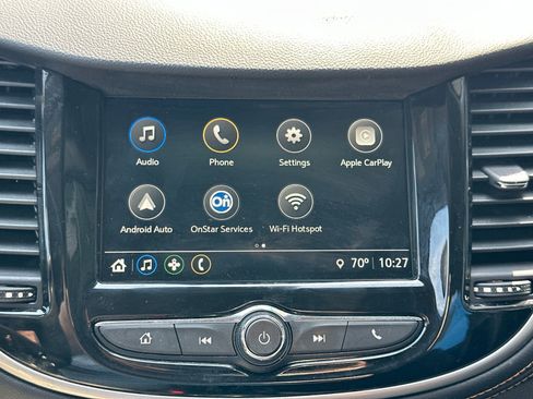 Used 2018 Chevrolet Trax LS AWD/4WD image 17