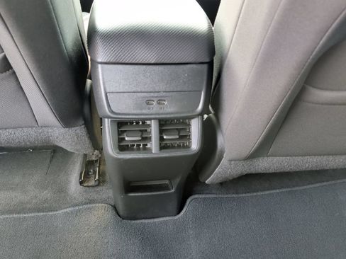 Used 2025 Chevrolet Equinox LT AWD/4WD image 26