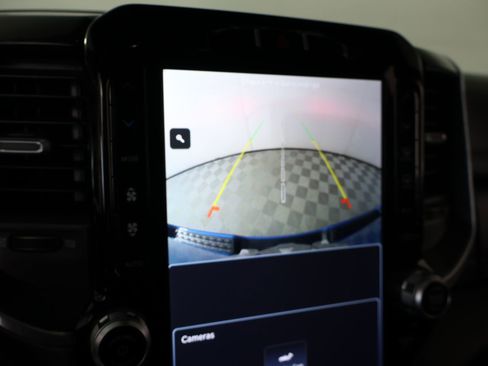 Used 2022 RAM 1500 Laramie w/ Sport Appearance Package image 6