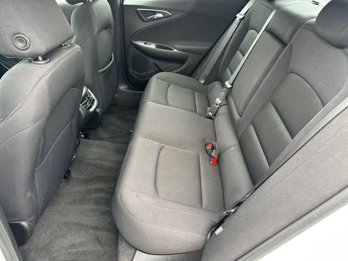 Used 2024 Chevrolet Malibu LT image 20