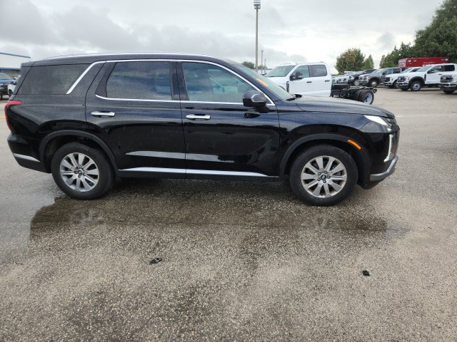 Used 2025 Hyundai Palisade SEL FWD image 4