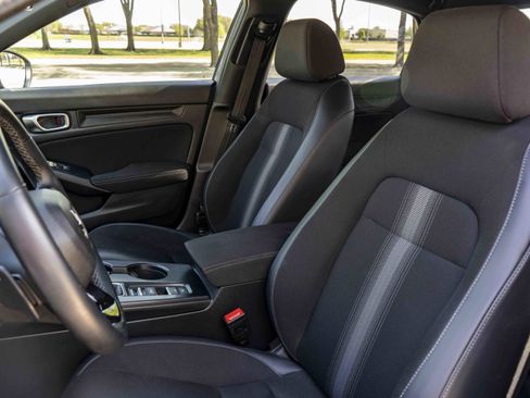 Used 2024 Honda Civic Sport image 17