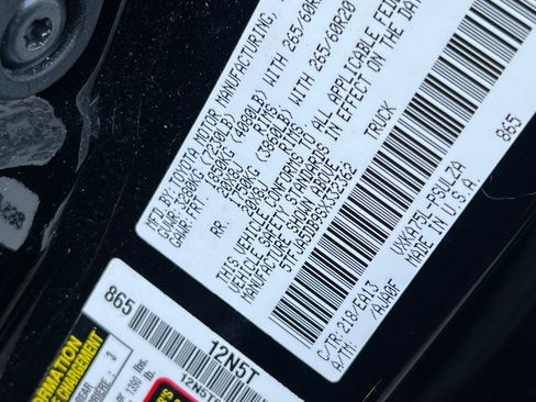 Certified 2025 Toyota Tundra Limited AWD/4WD image 53