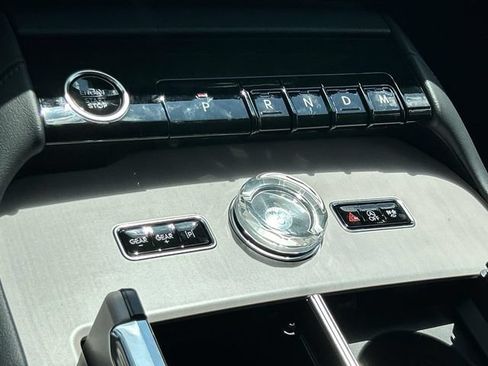 New 2027 Lincoln Navigator Reserve AWD/4WD image 32