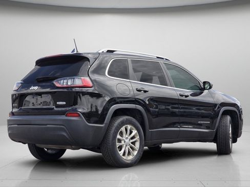 Used 2019 Jeep Cherokee Latitude w/ Popular Appearance Group AWD/4WD image 19