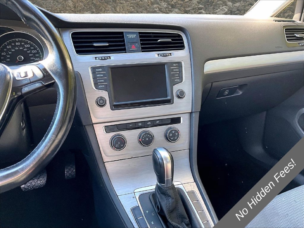 Used 2016 Volkswagen Golf S FWD image 6