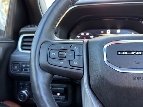 Used 2023 GMC Yukon Denali Ultimate w/ LPO, Floor Liner Package image 25