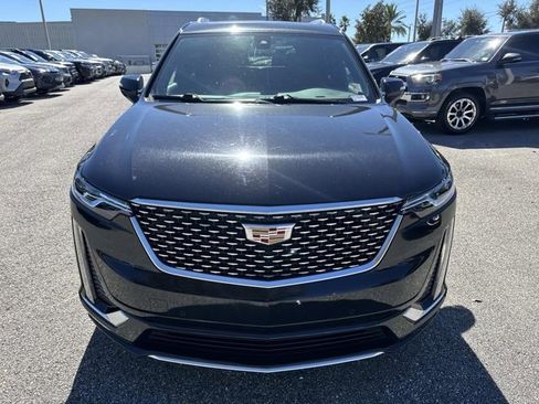 Used 2024 Cadillac XT6 Premium Luxury image 6