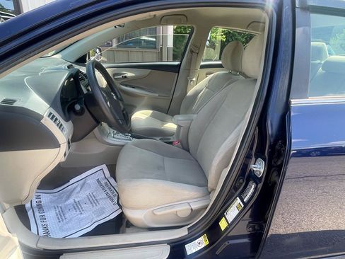 Used 2013 Toyota Corolla LE FWD image 11