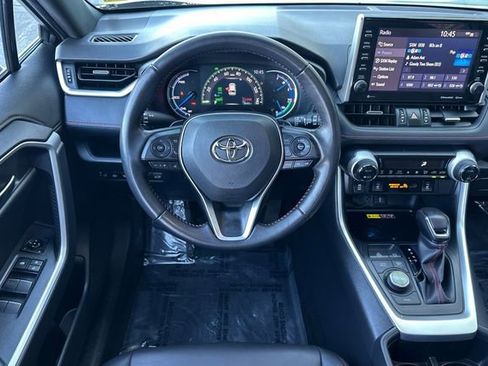 Certified 2022 Toyota RAV4 XSE image 23