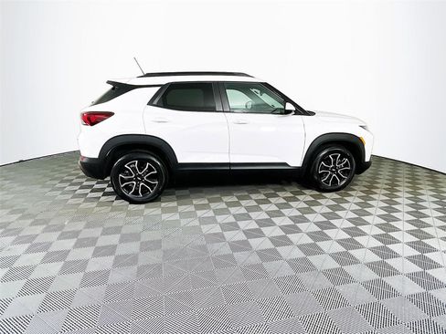 Used 2023 Chevrolet TrailBlazer ACTIV w/ Convenience Package image 10