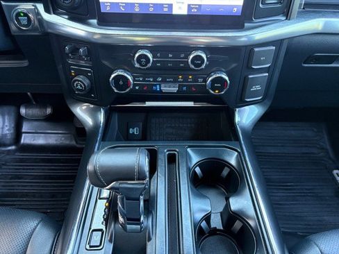 Used 2022 Ford F150 Lariat w/ Equipment Group 502A High AWD/4WD image 12