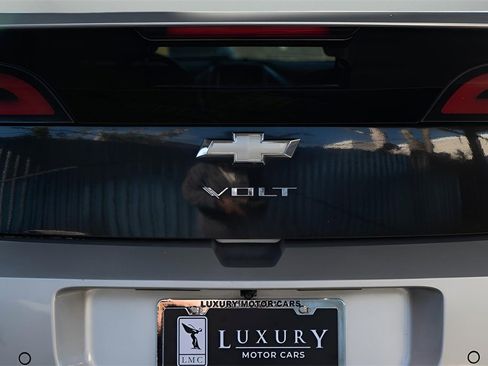 Used 2012 Chevrolet Volt Premium w/ Premium Trim Package image 6