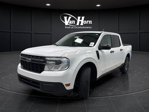 Used 2024 Ford Maverick XLT w/ Equipment Group 300A Standard AWD/4WD image 3