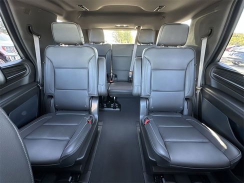 Used 2024 GMC Yukon Denali w/ Denali Reserve Package image 22