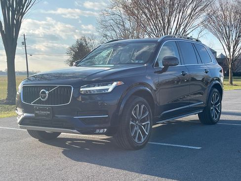 Used 2019 Volvo XC90 T6 Momentum w/ Advanced Package image 3