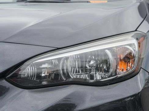 Used 2018 Subaru Crosstrek 2.0i Premium w/ Eyesight System AWD/4WD image 12