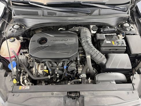 Certified 2023 Kia Forte GT FWD image 11