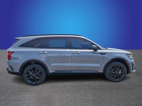 Used 2023 Kia Sorento SX AWD/4WD image 4