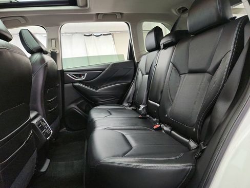 Used 2019 Subaru Forester Limited AWD/4WD image 26