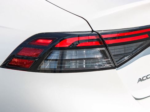 Certified 2024 Honda Accord EX image 7