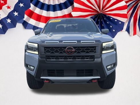 Certified 2025 Nissan Frontier PRO-4X w/ Pro Convenience Package AWD/4WD image 8